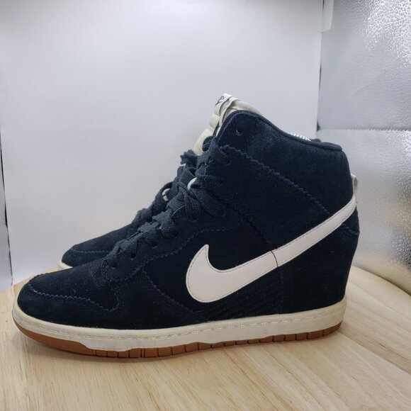 Nike Womens 8.5 White Black Suede Dunk Sky Hi Hidden Wedge Shoes 528899-002 - Picture 3 of 8